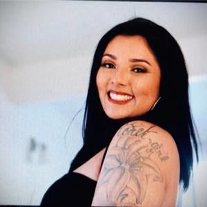 Meet your Posher, Naomi